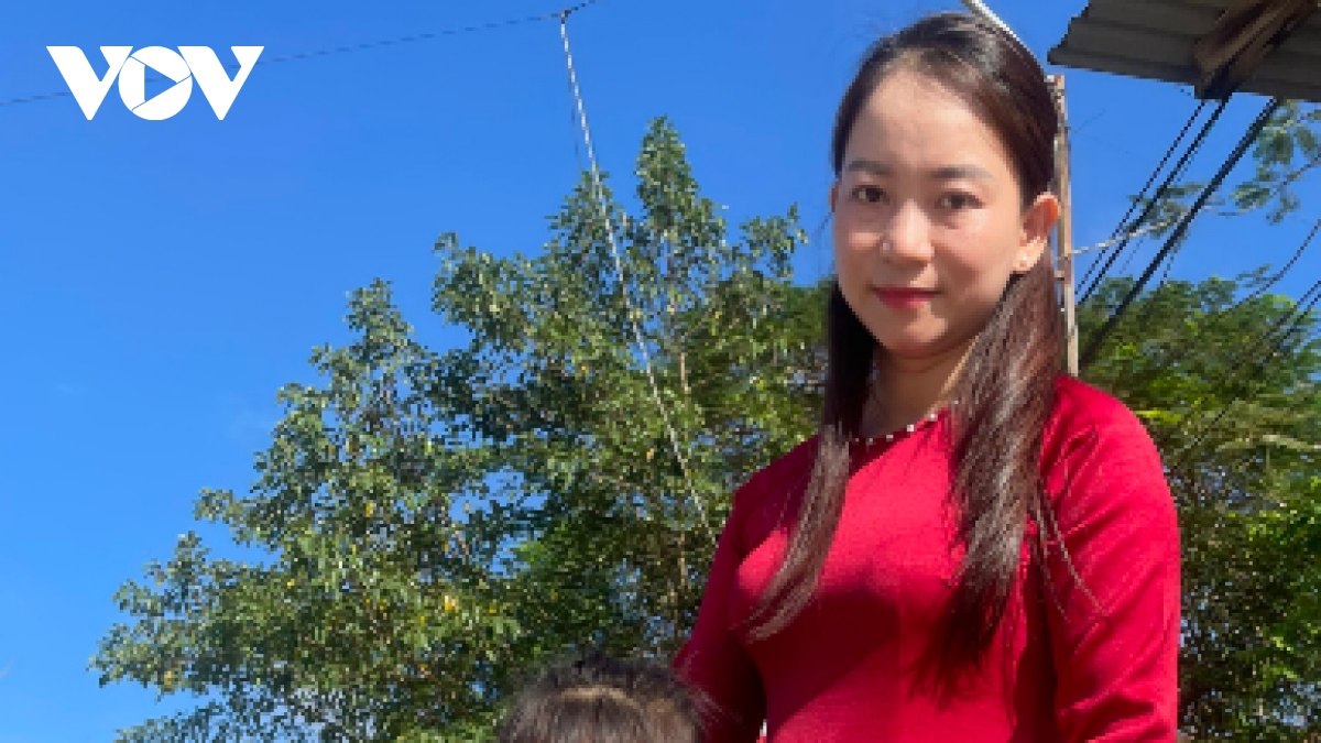 Cô giáo vùng cao Quảng Nam vận động hơn 2 tỷ đồng giúp đỡ người nghèo, học sinh